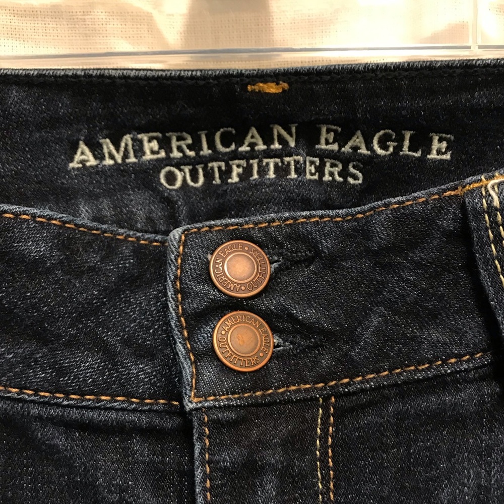 American Eagle Cropped Jeans